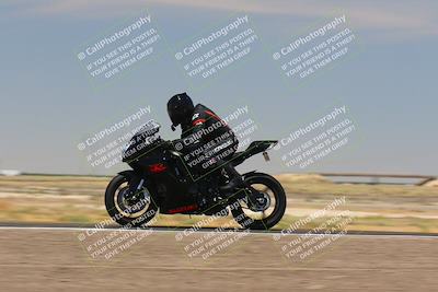 media/Jul-22-2022-TrackDaz (Fri) [[ca4971259a]]/Group B/130pm (Wheelie Bump)/